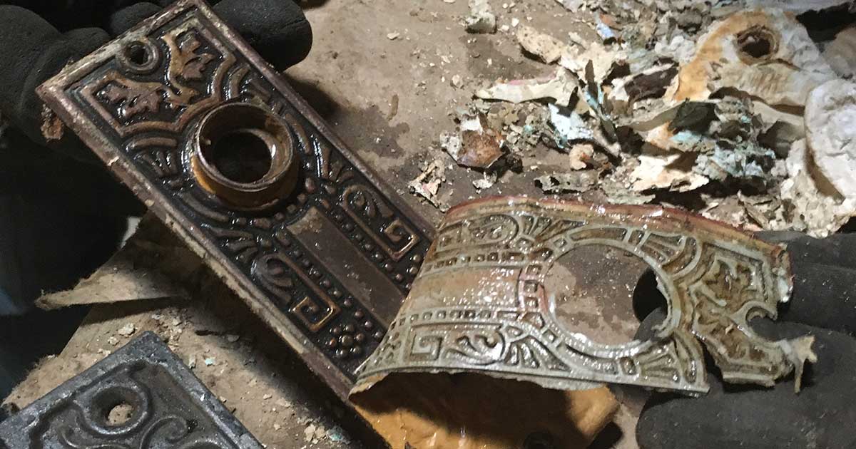 Diamonds in the rough: simple hardware paint removal