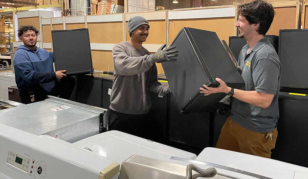 Save 40% on salvaged secondhand appliances May 11–13!