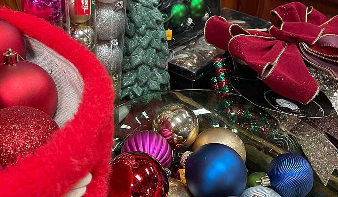 2025 Holiday Décor and Gift Guide